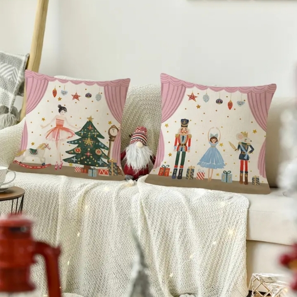4 Christmas themed accent pillows - Picture 2 of 4